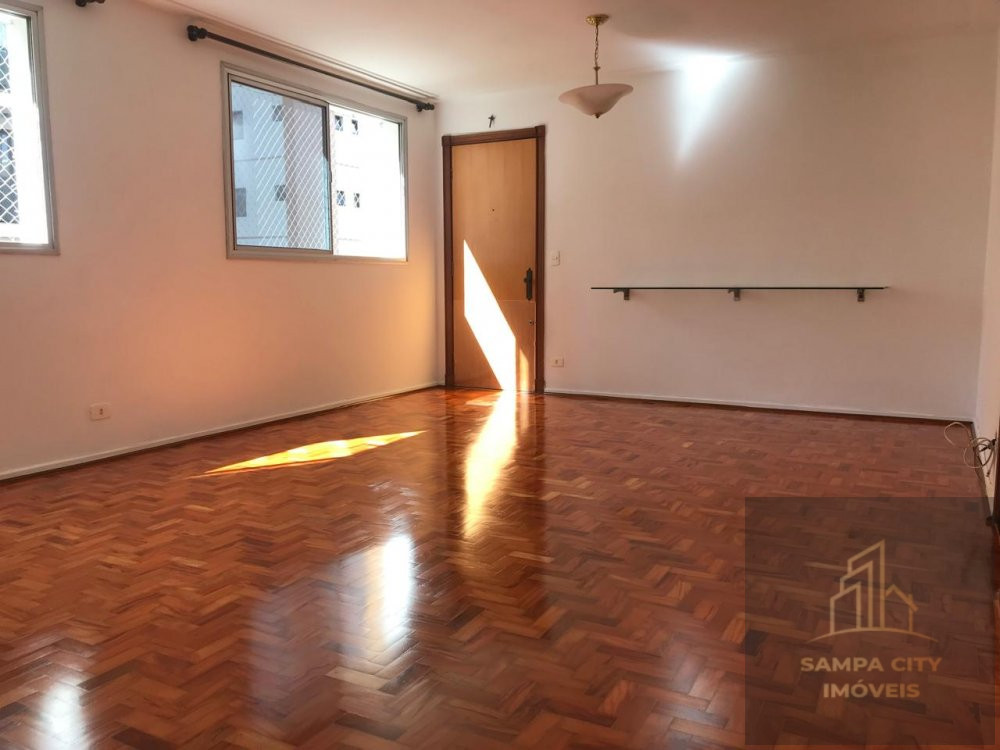 Apartamento para alugar  no Moema - So Paulo, SP. Imveis